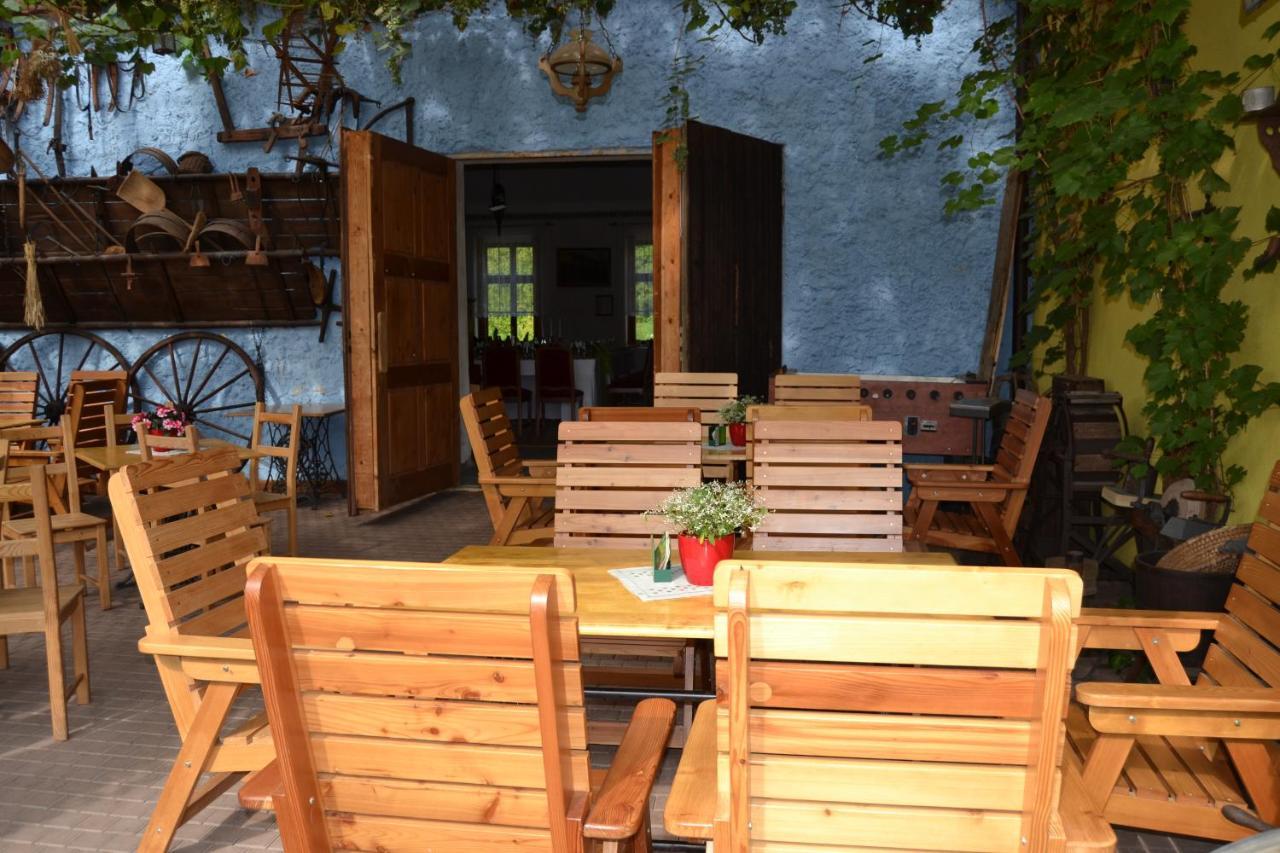 Penzion U Jindry Železnice Exteriör bild